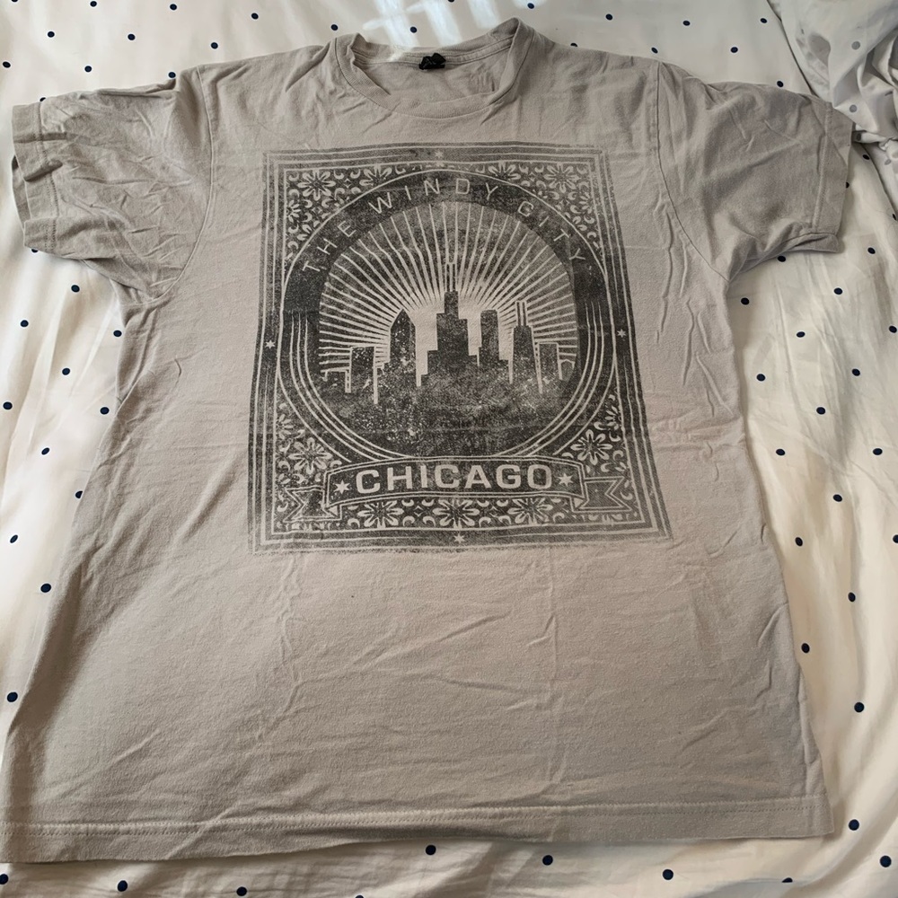 Size L Chicago Graphic T shirt